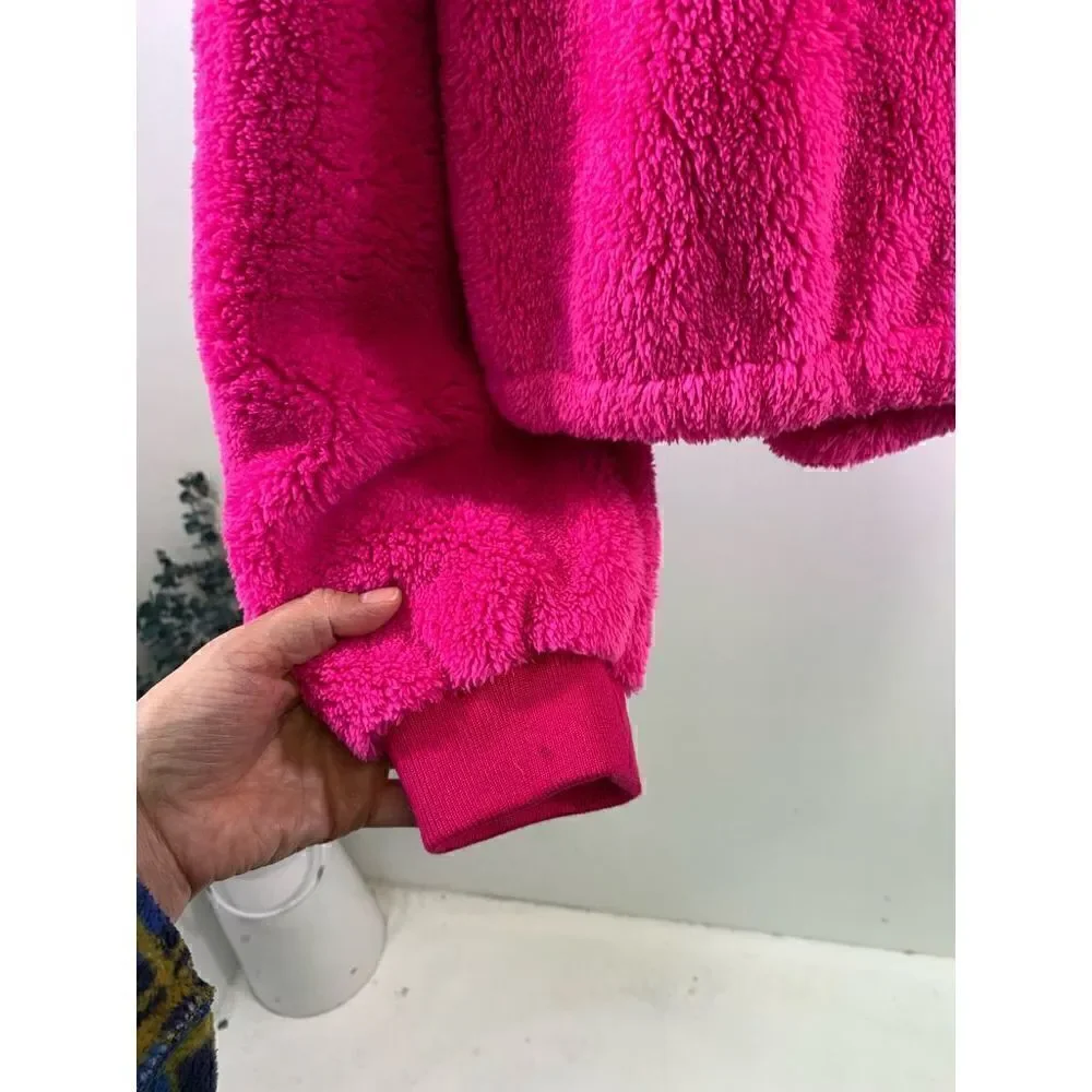 Apparis Fuschia Crop Teddy Size L/XL